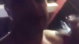 Sono una Troia gratuita...se mi chiami,  vengo da te