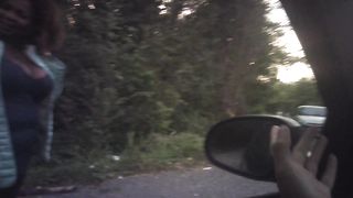 CONVERSAZIONE CON UNA PROSTITUTA TETTONA NIGERIANA