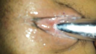 VIENE CON LINGUA E VIBRATORE