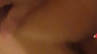 Mentre il mio amico mi scopa...