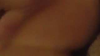 Mentre il mio amico mi scopa...