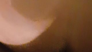 Mentre il mio amico mi scopa...