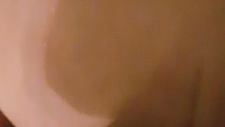 Mentre il mio amico mi scopa...