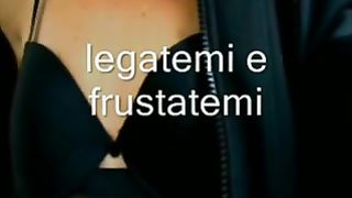 La slave Cagna in un car parking