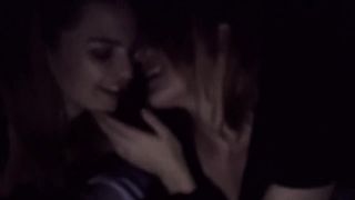 Doppio pompino al cinema