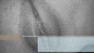 Mi masturbo e ho un intenso orgasmo