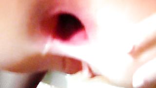 Apri bene che ti vengo dentro...