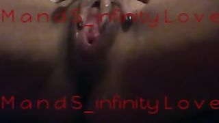 Ditalino, dildo e squirting!