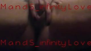 Ditalino, dildo e squirting!