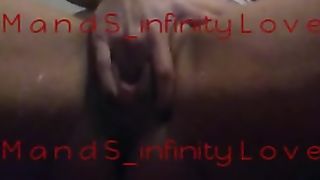 Ditalino, dildo e squirting!