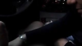 Sesso in auto con coatta romana