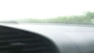 Scopata pazzesca con autostoppista carina