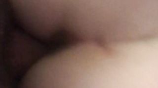 Pecorina a gambe e fica strette!