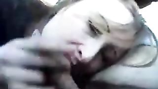 Puttana bionda al lavoro