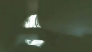 Anteprima del video: Coppia nera scopa al buio