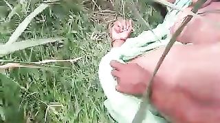 Scopo la mia migliore amica nella boscaglia