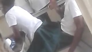 Fotto la mia compagna di classe