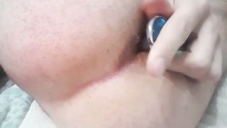 Mi piace scoparmi il culo da solo