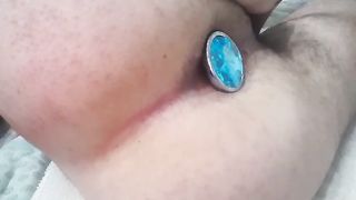 Mi piace scoparmi il culo da solo