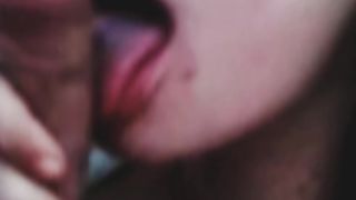 Pompino fatto con tanta voglia di succhiare!!