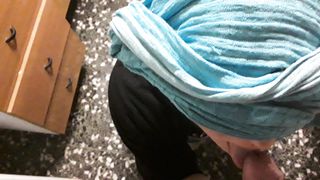 Anteprima del video: La mia zoccola mi lecca la cappella...Che succhia cazzi!