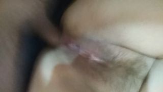 Glielo sbatto nella figa e poi nel culo