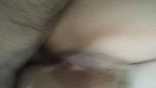 Glielo sbatto nella figa e poi nel culo