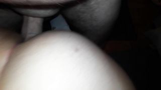 Alla mia troia piace nel culo...e io le sborro dentro!