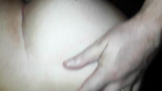 Alla mia troia piace nel culo...e io le sborro dentro!