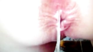 Anteprima del video: Un bel bottoncino schizzato