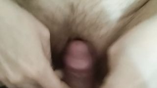 Chiavata nella figa pelosa gode