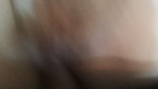 Chiavata nella figa pelosa gode