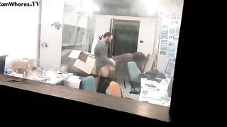 Prof scopa studentessa in facoltà