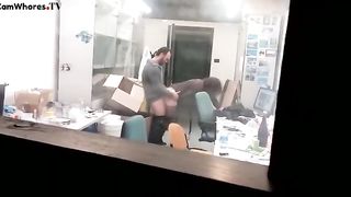 Prof scopa studentessa in facoltà