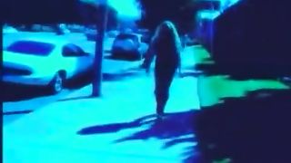 Bionda tettona scopa il cliente