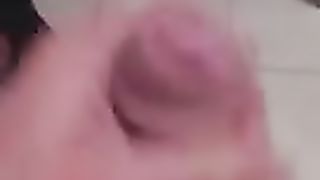 E' x qualche troia vogliosa che vuole berlo