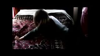 Ragazza sfondata da dietro