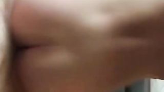 Troietta che adora il cazzo