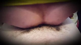 IN CAMERA CON UN AMICO MATURO