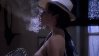 Arrapante Anna Ammirati in "Monella"