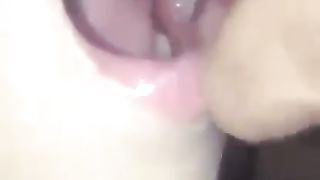 Erika si fa sborrare in bocca