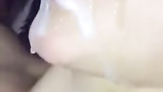 Erika si fa sborrare in bocca Parte 2