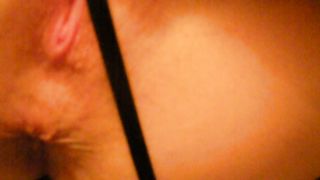 Le lecco la figa legata