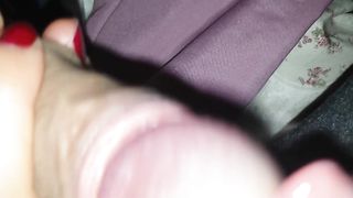 LINGUA, BOCCA, UNGHIE SMALTATE E INFINE SBORRA