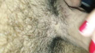 LINGUA, BOCCA, UNGHIE SMALTATE E INFINE SBORRA