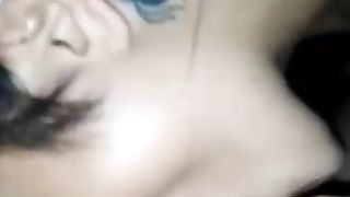 Pompino da una bellissima amica tatuata