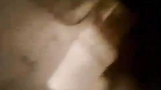 Ecuadoriana si masturba al telefono per il fidanzato