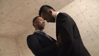 ✯ Uomini in completo  ✯