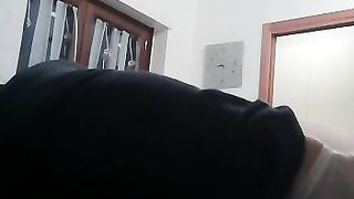 La mia amica si masturba il culo