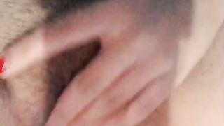 Video whatsapp di amica che si masturba